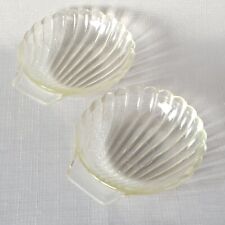 Pyrex Glass - 481 - Scallop / Oyster Shell Shaped Starter Dish / Bowl