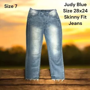 Judy Blue, 7(28x24, Skinny Fit, Raw Hem Jeans. (18) - Bild 1 von 9