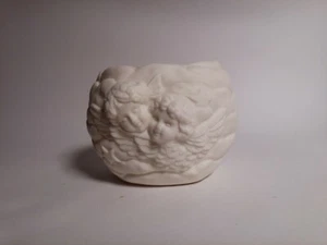 candle holder, bisc, cream with angels - Picture 1 of 3