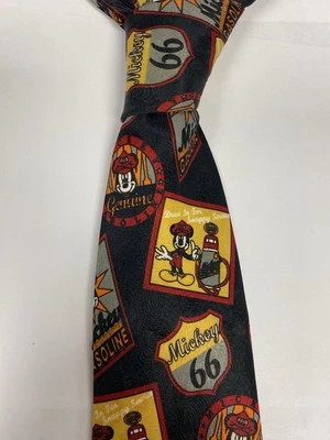 Corbata de colección Mickey Unlimited Gasolina Ruta 66 Disney Novedad Corbata Años 90 Americana Foto 1 de 4