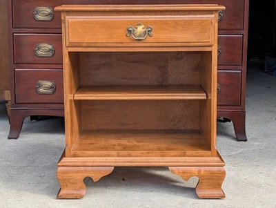 Vtg Ethan Allen Heirloom Nutmeg Maple Nightstand, with Drawer & Shelf #10-5306 - Image 1 of 4