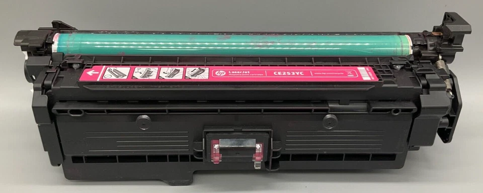 Repuesto de cartucho de tóner magenta V7 para HP CE253A 504A 7K THM23525 *USADO* Foto 1 de 4