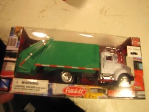 Newray Peterbilt model 335 Garbage Truck Original Box - Picture 1 of 7