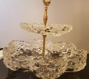 Etagere, Glas, 2 stöckig schöne Form - Höhe 25 cm + Schale