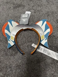 NWT Disney Parks Star Wars Ahsoka Tano Ear Ashley Eckstein - Picture 1 of 8