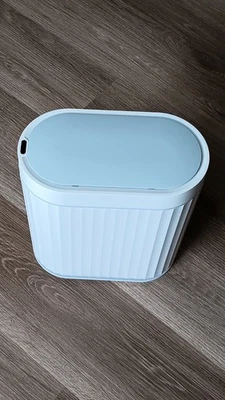 Electronic Automatic Trash Can Smart Sensor Garbage Bin Household Toilet Waste - Image 1 of 4