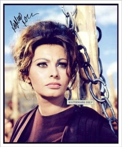Sophia Loren, "ORIGINAL HAND SIGNED" Photograph (4) - Imagen 1 de 1