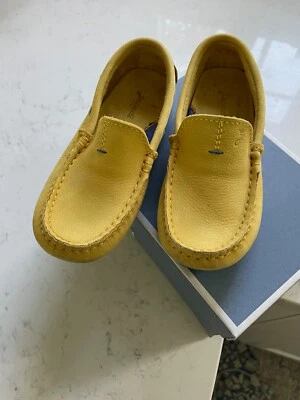 Jacadi Paris Yellow Leather Moccasins slip on Loafer Sz EU 27- US10 barely used  - Image 1 of 4