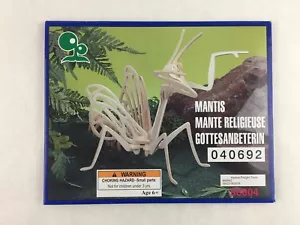 IQ Products Mantis Balsa Wood Model School Project Insect Kit 040692 - Picture 1 of 2