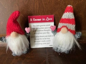 Gnomes In Love (SET OF 2) 2.5" Tall with Poem Card (8) - Picture 1 of 2