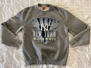 New York Yankees, Mitchell & Ness Sweatshirt (Men’s Medium, Grey Blue And White) - Picture 1 of 9