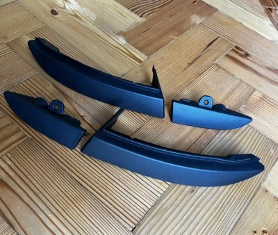 ACCESORIOS DE PLÁSTICO RENAULT CLIO MK4 IV 4 13-19 LUZ TRASERA CEJAS INFERIORES L&R Foto 1 de 2