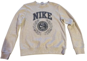 Nike Sweatshirt Mens Small Gray EST 1972 Athletic Pullover Crewneck Swoosh Logo - Picture 1 of 6