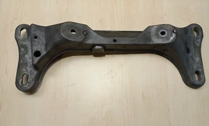 BMW E46 SEDAN 1.8 PETROL MANUAL GEARBOX SUPPORT / MOUNT 6757103 - Picture 1 of 5