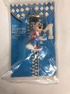 Vintage 1990 Be-Boppin Mickey Mouse Zipper Pull New/Sealed - Picture 1 of 4