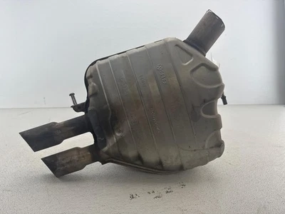Silenciador de escape trasero izquierdo Audi A4 A5 2009-2013 2,0 L OEM Foto 1 de 4