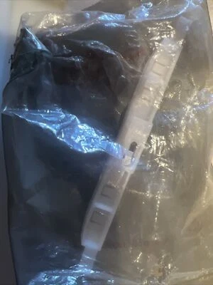 Оригинальный молдинговый зажим для заднего стекла бокового стекла Acura HONDA 09-14 TL 91570TK4A01 - Изображение 1 из 2