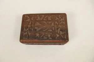 Antigua caja de madera tallada - Imagen 1 de 19