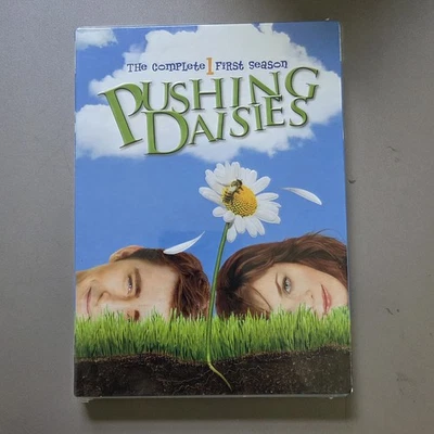 Pushing Daisies - The Complete First Season (DVD, 2008, 3-Disc Set) NEW - Image 1 of 2