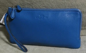 NWT $228 COACH Blue Leather Wristlet Organizer Checkbook Wallet - Picture 1 of 5