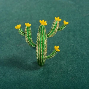 Fashion Cactus Brooches Women Clothing Party Casual Jewelry Accessories Gifts - Picture 1 of 5