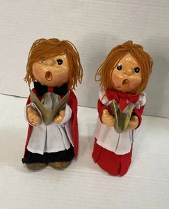 Vintage handmade 2 Christmas Carolers Gingers  Fabric Paper Mache 8" tall - Picture 1 of 5