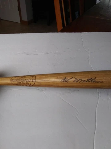 VINTAGE 1960's "Eddie" Ed Mathews Mini 16 Inch Bat, Milwaukee Braves, VERY COOL! Cover