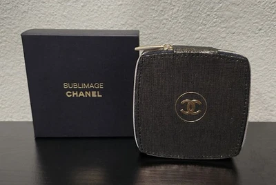 Chanel Sublimage Skincare Black Gold Carrying Case - Image 1 of 4