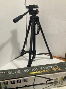 TARGUS TGT-BK58T Camera Camcorder 58-inch Camera Tripod 3-Way *See Notes - Picture 1 of 11