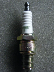 NGK Zündkerze BPR6EY-11 Kerzen V-Line 10 BPR 6 EY-11 - Picture 1 of 3