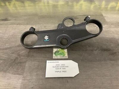 Abrazadera de árbol triple superior Suzuki GSXR1000 GSX-R 1000 2000 2001 2002 F43 Foto 1 de 4