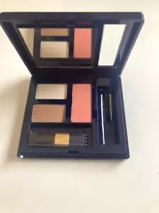 Estee Lauder Two in One Eyeshadow Wet Dry Formula EGGSHELL BROWN SUGAR & Blush - Picture 1 of 3