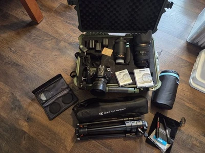 Nikon D7100 W/ 3 lenses - Image 1 of 4