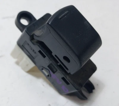 Interruptor de ventana trasera Nissan Pathfinder 2001-2004 OEM Foto 1 de 3