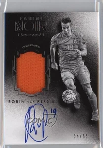 2016-17 Panini Noir Memorabilia Bianco e Nero /65 Robin van Persie #MB-RVP Auto - Foto 1 di 3