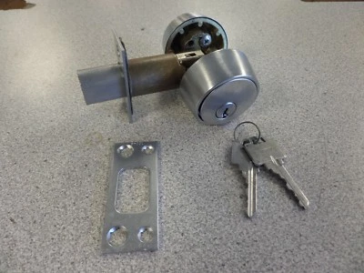 WEISER D9370SUS26D СВЕРХПРОЧНЫЙ ДВОЙНОЙ ЦИЛИНДР ЗАСОВ АТЛАСНЫЙ АЛЮМИНИЙ - Изображение 1 из 4