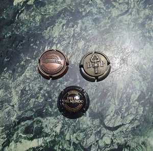 SET OF 3 CAVA CORK CHAMPAGNE CAPS ARGENTINA - Picture 1 of 3