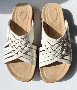 Easy Spirit Meadow Slides white Flats Strappy Sandal Shoes Women's 7.5 M - Picture 1 of 6