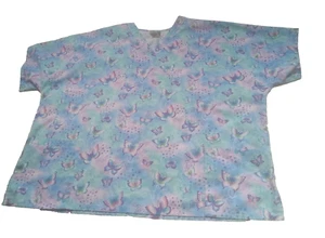 HQ Womens Scrub Top Size 3XL Short Raglan Sleeves 3 Pockets Butterflies Hearts - Picture 1 of 8