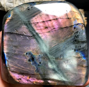 427g AAA+++Madagascar Purple Labradorite natural crystal polishing stone Z946 - Picture 1 of 9