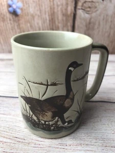 Coffee Mug Geese Ceramic Double Sided Beige & Brown 3.75" EUC - Bild 1 von 6