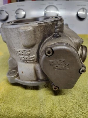 Gas Gas EC 300 Cylinder Barrel Jug Power Valves 72mm ME300216022 2001-2019 - Image 1 of 4