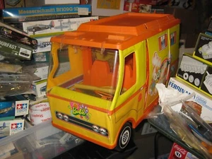 Vintage 1970 Mattel Barbie Country Camper Van in great shape - Picture 1 of 6
