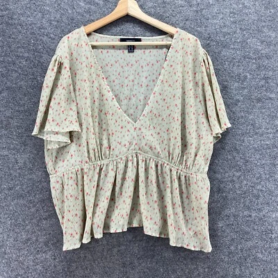 Blusa Forever 21 Mujer 3X Plus Beige Floral Cuello en V Manga Corta Cintura Elástica Foto 1 de 4