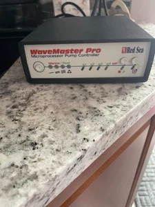 Red Sea Wavemaster Pro - Picture 1 of 2