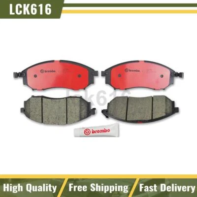 Kit de pastillas de freno delanteras Brembo de cerámica (4 piezas) para Infiniti EX35 2008-2011 Foto 1 de 3