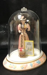 AVON 2004 MRS. ALBEE PRESIDENT'S CLUB SALES AWARD MINIATURFIGUR - Bild 1 von 1