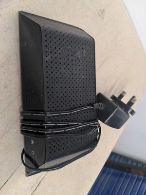 Sling Media Slingbox  SB260-XXX Digital Media Streamer - Image 1 of 2