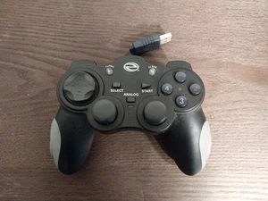 Game Elements Recoil Game Wired Controller GGE908 PS3/PC - Picture 1 of 8