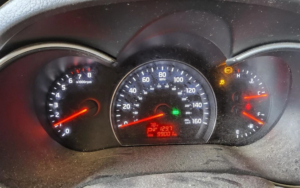 KIA SORENTO 2014-2015 SPEEDOMETER / INSTRUMENT CLUSTER 1696826 - Изображение 1 из 1